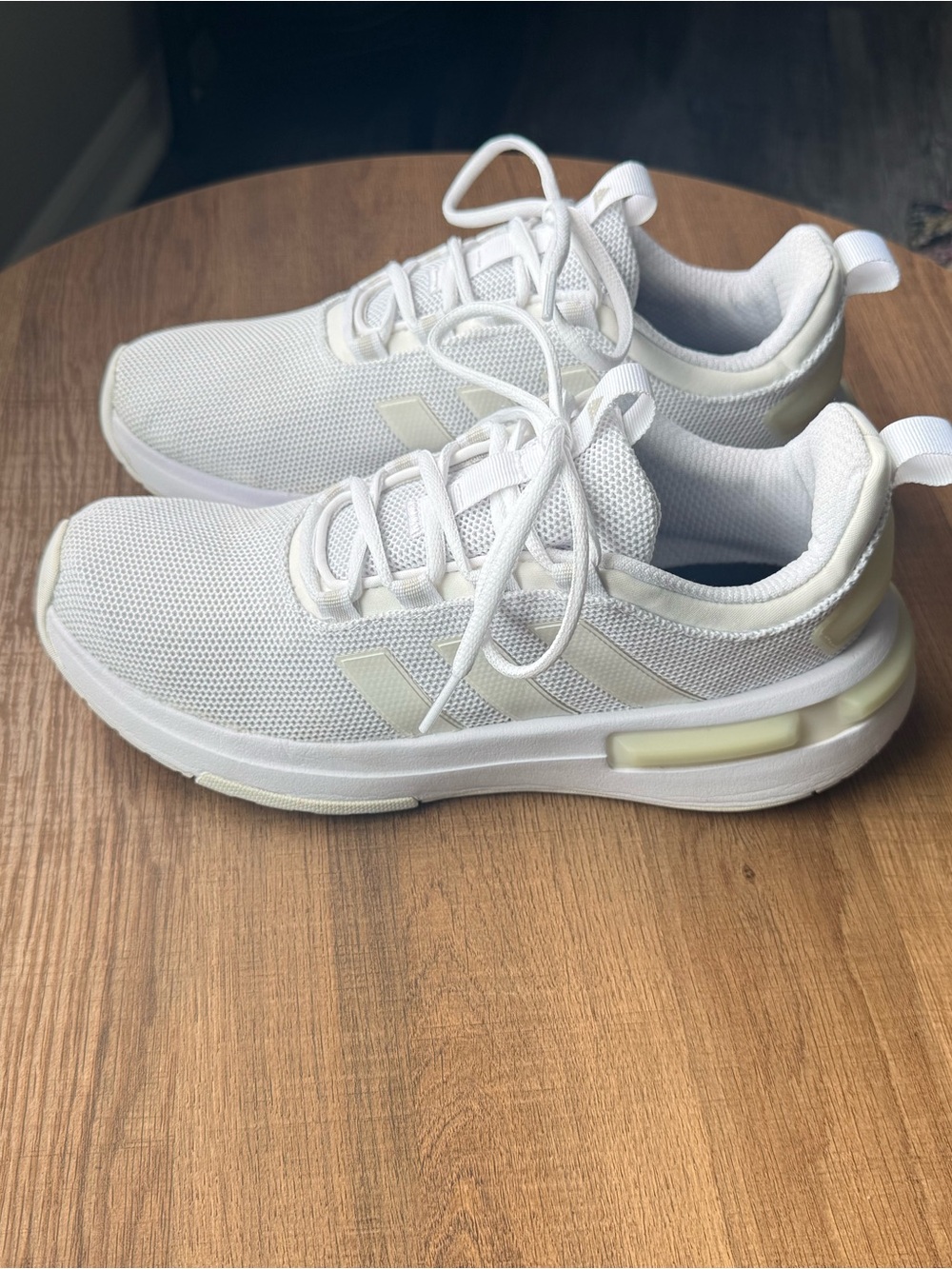 🧸 adidas | Women's White Mesh Sneakers